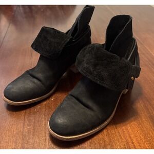 UGG Tuscany Black Suede Leather Ankle Wedge Boots Women's 9 Stacked Heel